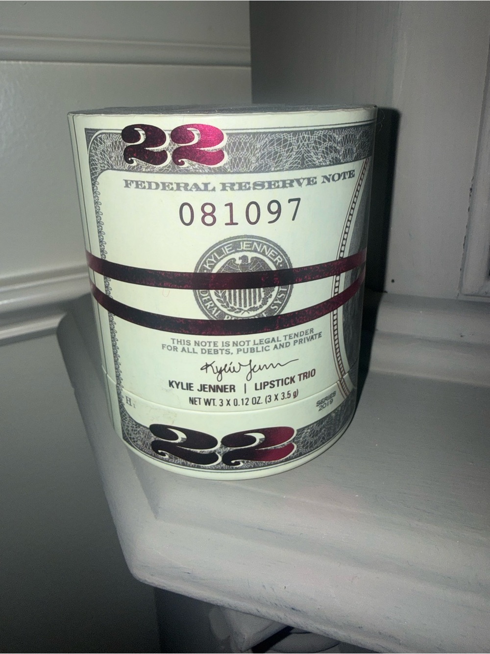 *Money Roll ONLY* Kylie Cosmetics Money Roll 22